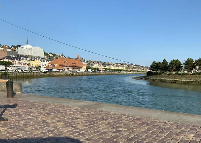 Awesome In Sur Appartamento